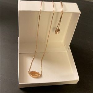 Kendra Scott Meghan necklace